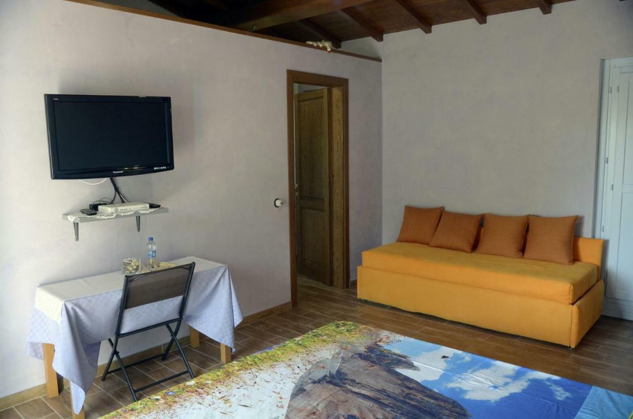 리에티 Rifugio Nel Bosco B&B 외부 사진